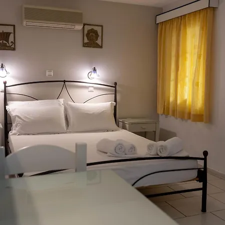 Studios Alsos Naxos City Pokoj fotografie